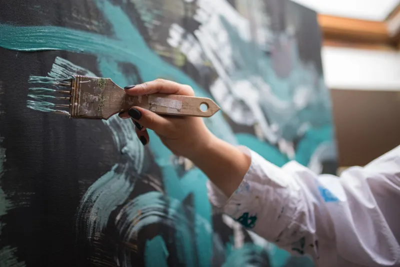 Same Voice, Different Room: What Happens When You Drag Your Audience Into a New Art Form
